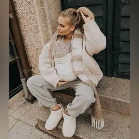 Free People Emu Stinger Micro Teddy Slipper Boots - Picture 6 of 11